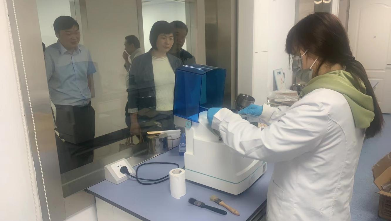 咸寧高新區領導深入調研，助推食品飲料產業檢驗檢測服務升級